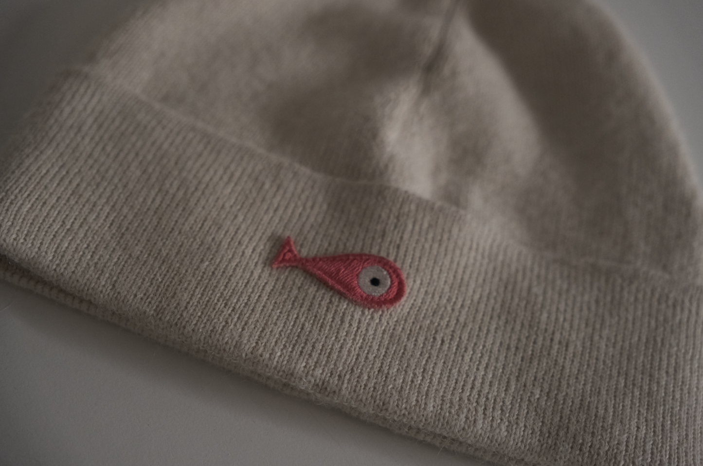 Beanie "fish" is designed for both style and functionality. Crafted from luxurious alpaca yarn, this beanie offer an unparalleled level of warmth and comfort.