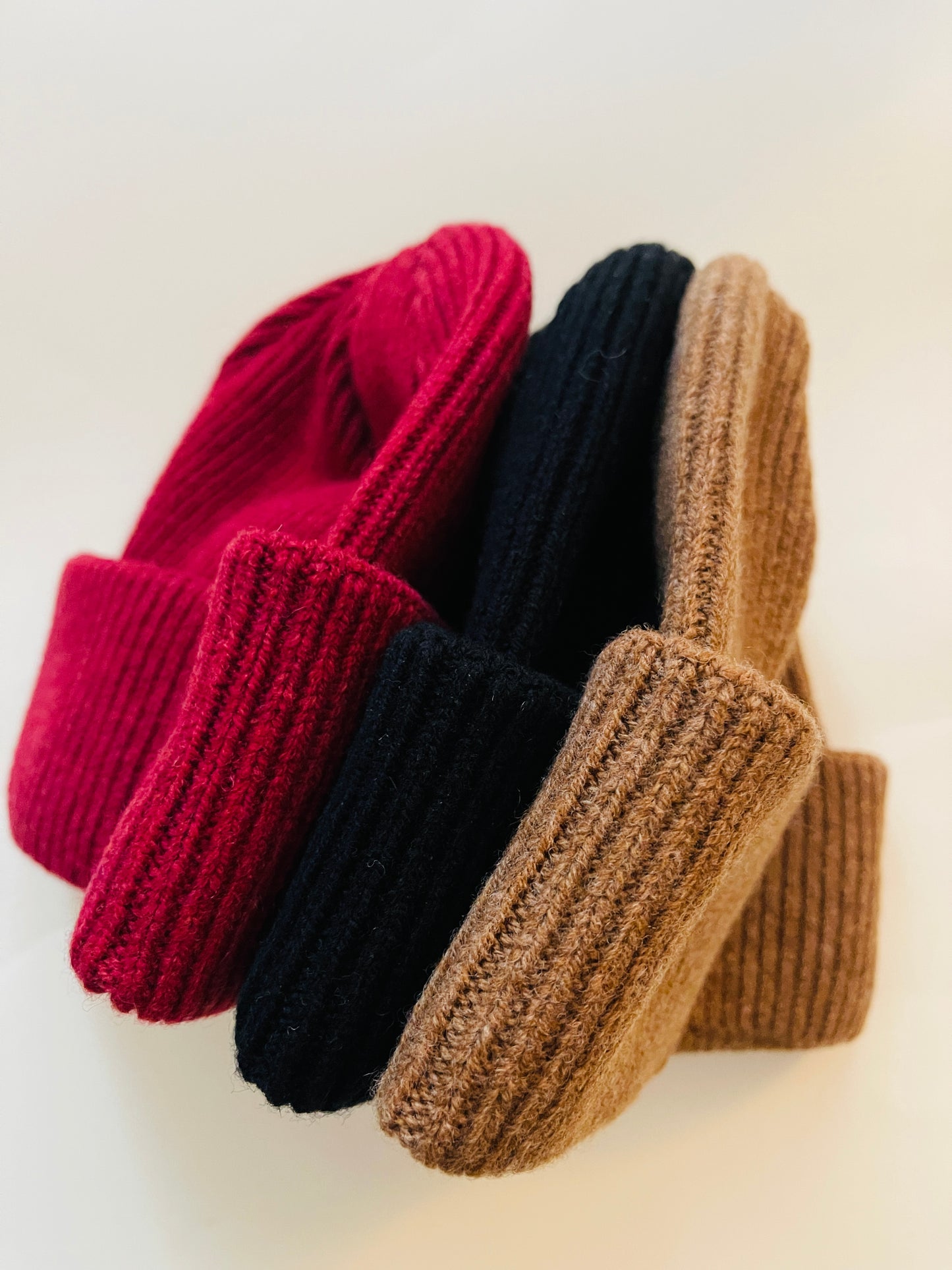 BEANIE "FISH" POP PALETTE TRIO